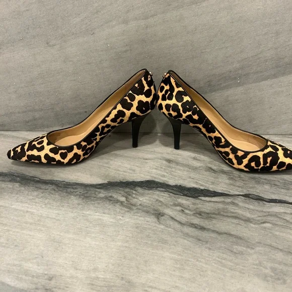 Michael Kors Black and Tan Leopard Heels - Picture 3 of 10